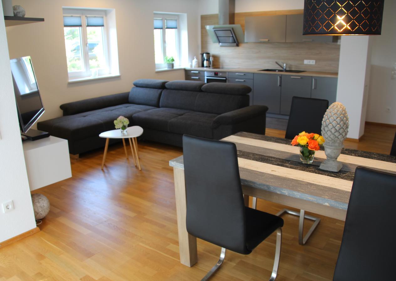 Chiemsee-Edelweiss Ferienwohnung Prien am Chiemsee Buitenkant foto